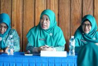 TP-PKK Kabupaten Lingga melakukan pembinaan Program Kampung CERIA di Desa Resun sebagai desa percontohan | f. Diskominfo Lingga