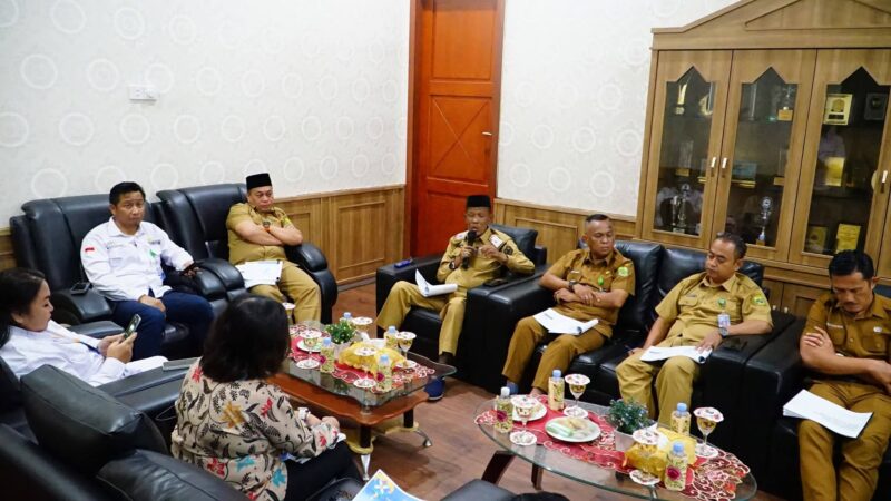 Pemerintah Kabupaten Lingga bersama BPMP Provinsi Kepulauan Riau menggelar audiensi untuk membahas peningkatan mutu pendidikan serta berbagai kendala yang dihadapi praktisi pendidikan di Lingga | f. Diskominfo Lingga