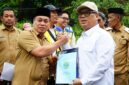 Wakil Gubernur Kepri Nyanyang Haris Pratamura bersama Bupati Lingga M. Nizar melakukan survei lokasi pembangunan Sekolah Rakyat di Dusun Malar, Desa Mepar | f. Diskominfo Lingga